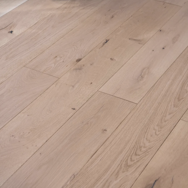 Invisible Oiled